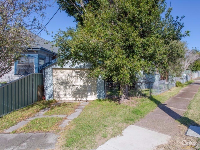 29 Vickers Street, Mayfield West NSW 2304