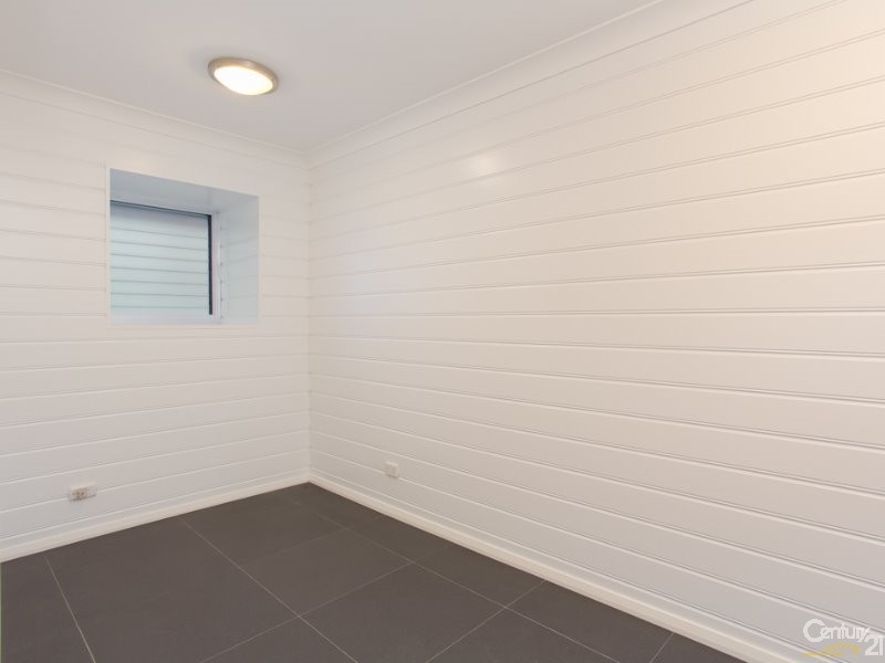14 Carlton Street, Newcastle NSW 2300
