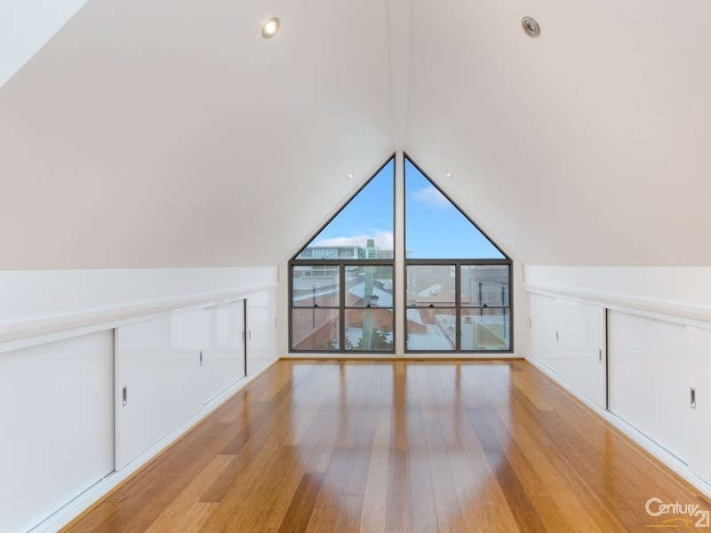 14 Carlton Street, Newcastle NSW 2300