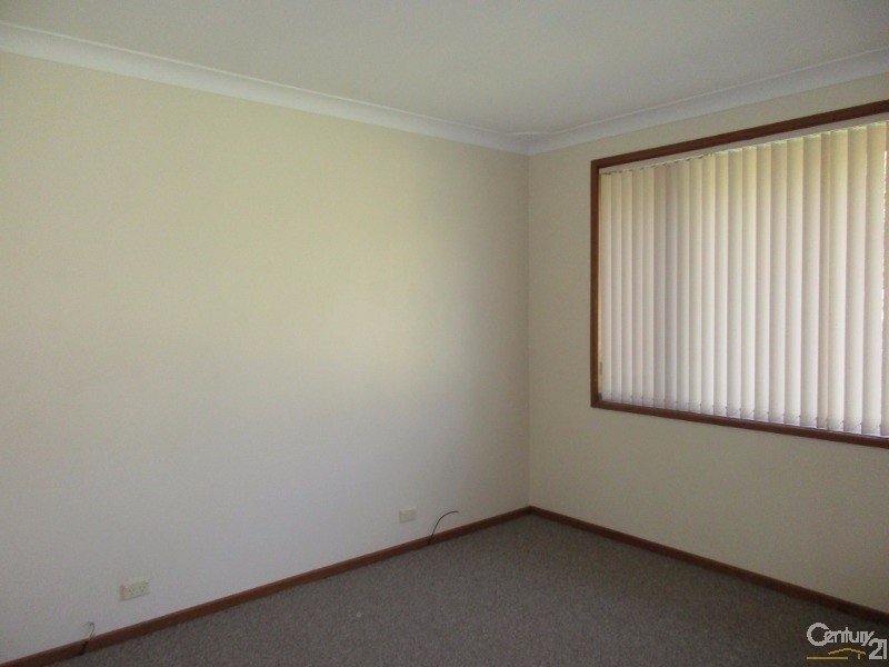 65 Cherry Road, Eleebana NSW 2282