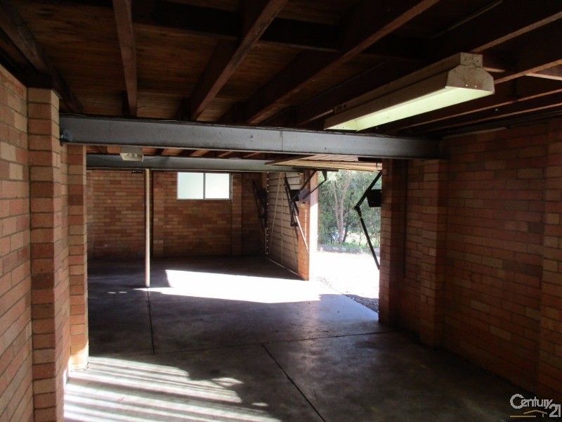 65 Cherry Road, Eleebana NSW 2282