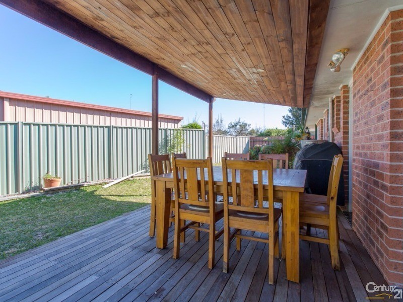 16 Damian Close, Charlestown NSW 2290