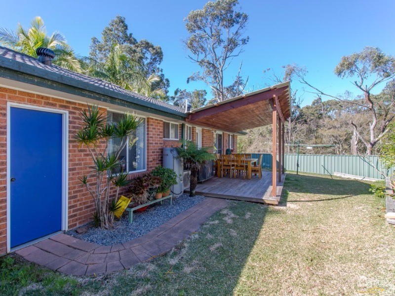 16 Damian Close, Charlestown NSW 2290