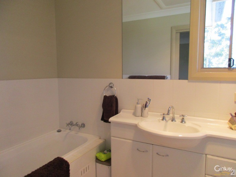 4/28 Calverton Crescent, Belmont North NSW 2280