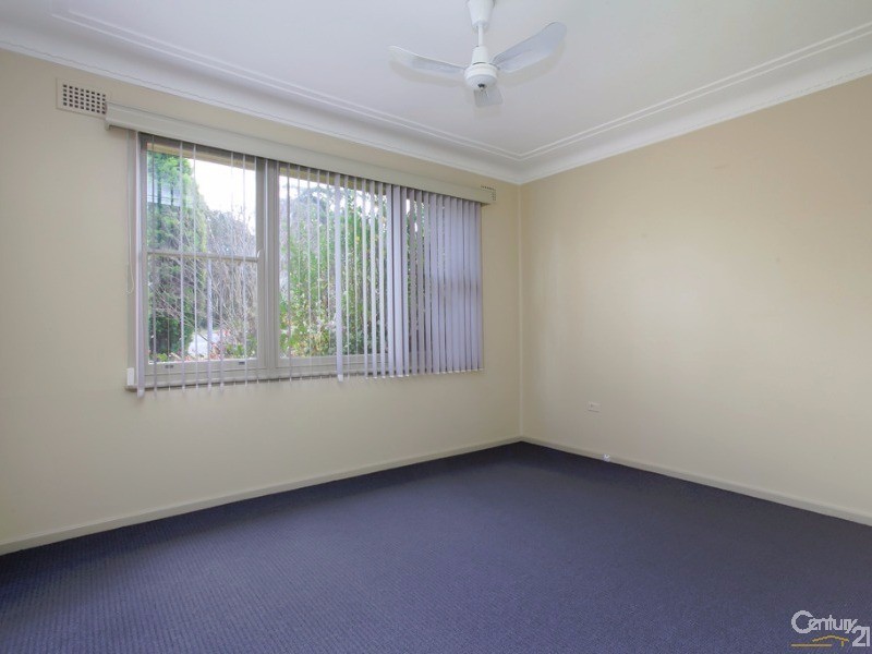 13 Dunkley Parade, Mount Hutton NSW 2290