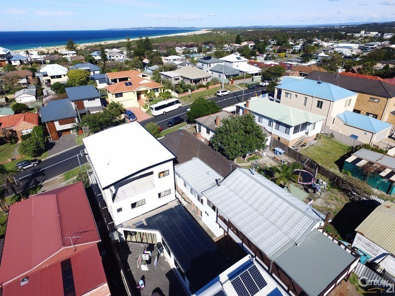 29 Beach Road, Redhead NSW 2290