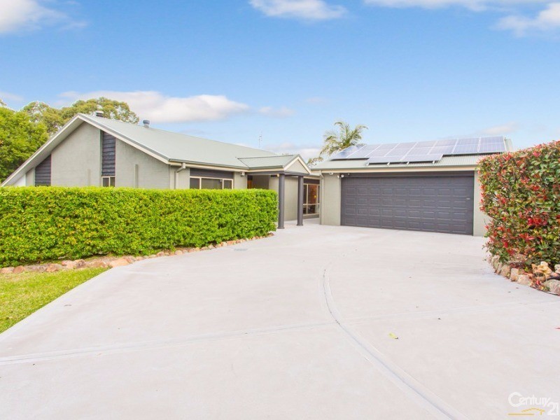 25 Robertson Road, Valentine NSW 2280