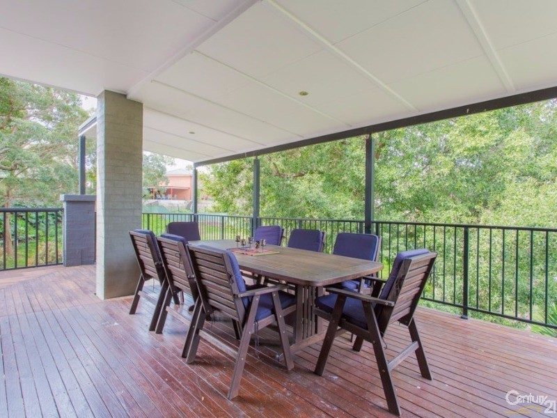 25 Robertson Road, Valentine NSW 2280