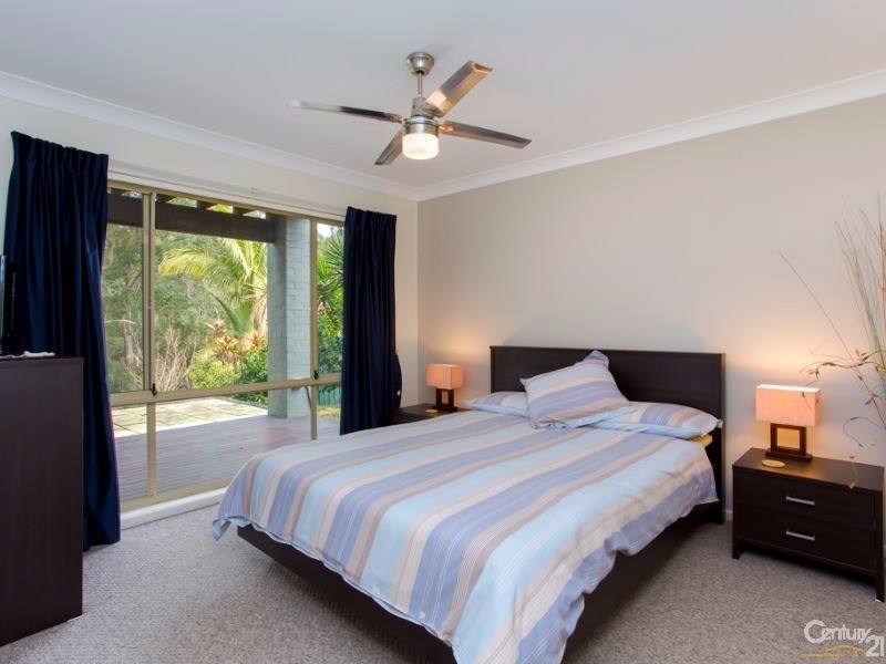 25 Robertson Road, Valentine NSW 2280