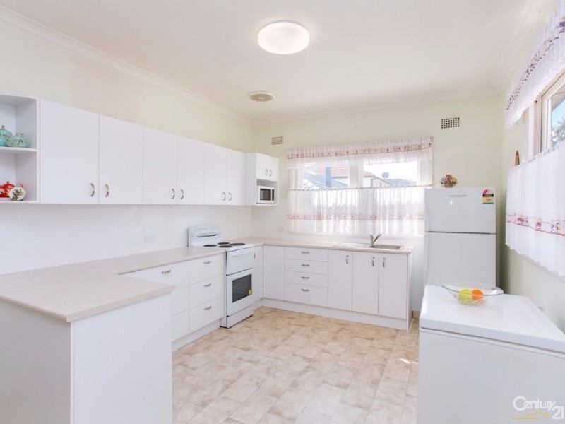 244 Warners Bay Road, Mount Hutton NSW 2290