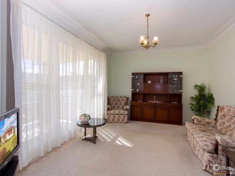 244 Warners Bay Road, Mount Hutton NSW 2290