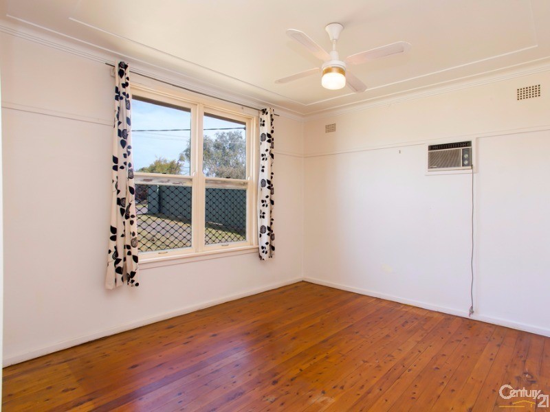 19 Manfred Avenue, Windale NSW 2306