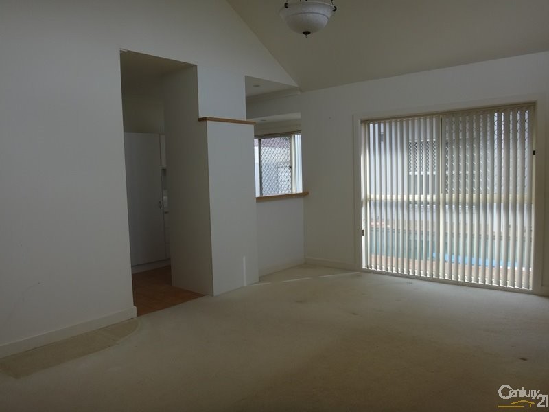 2 Mallawa Street, Blacksmiths NSW 2281