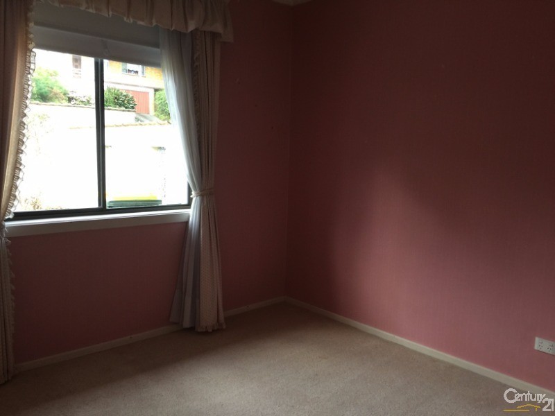 32 Roslyn Avenue, Charlestown NSW 2290