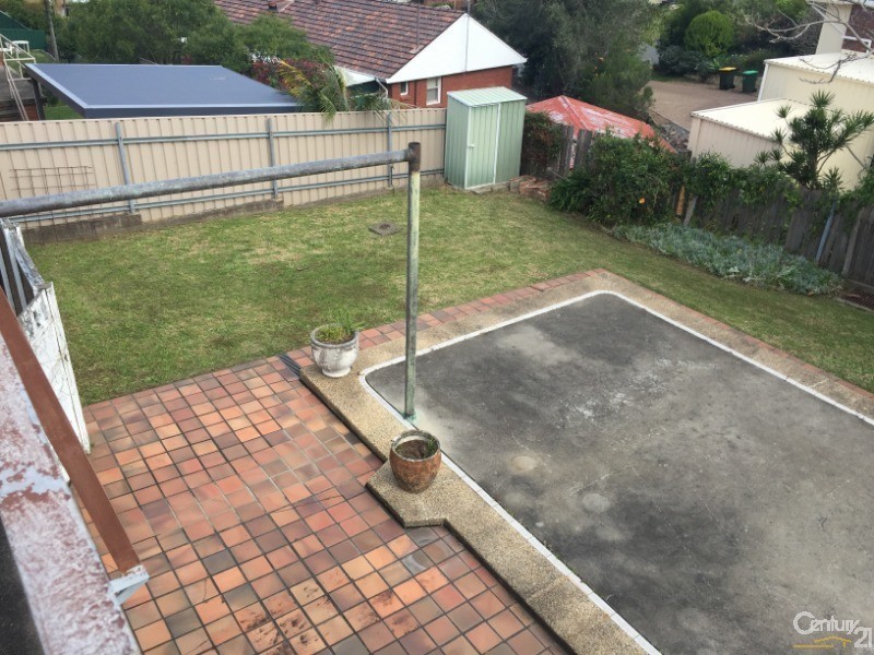 32 Roslyn Avenue, Charlestown NSW 2290