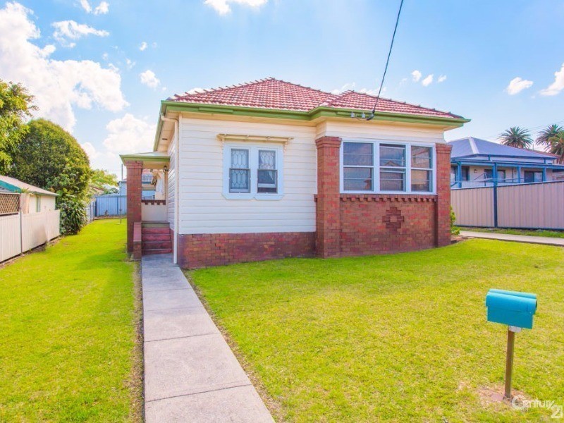4 Section Street, Mayfield NSW 2304