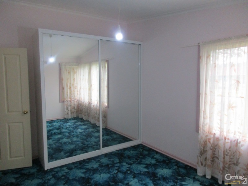 30 Plane Street, Gateshead NSW 2290