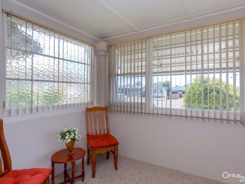 2 Queens Road, New Lambton NSW 2305