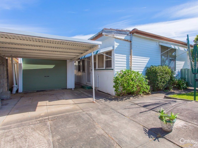 2 Queens Road, New Lambton NSW 2305