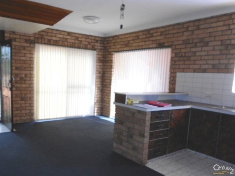 1/216 Brunker Road, Adamstown NSW 2289