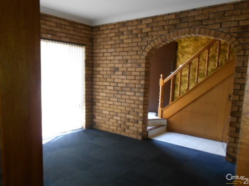 1/216 Brunker Road, Adamstown NSW 2289
