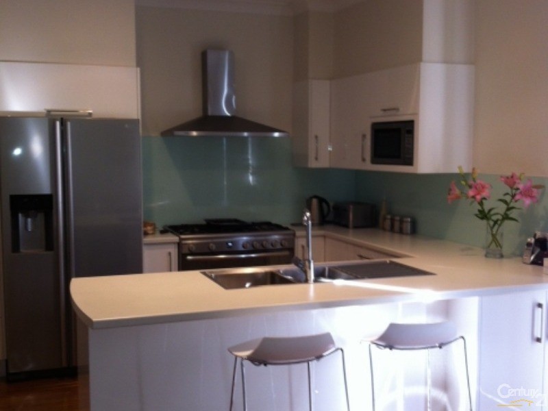 1 Eighth Street, Speers Point NSW 2284