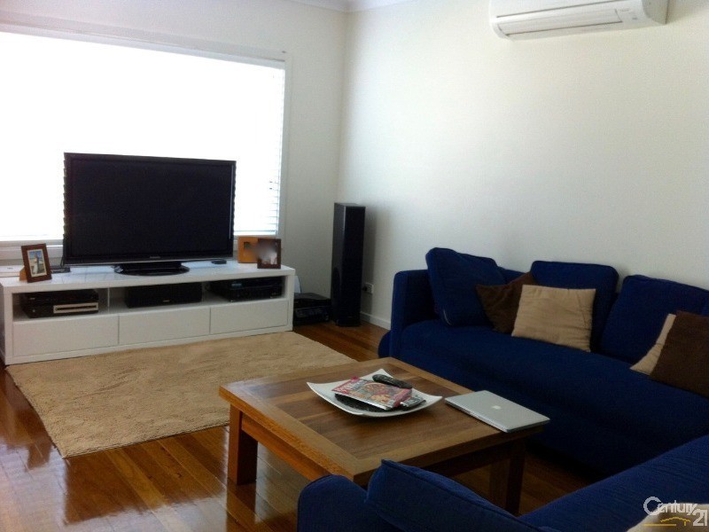 1 Eighth Street, Speers Point NSW 2284