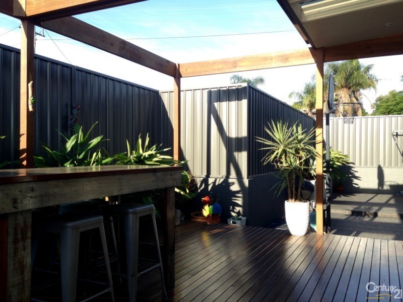 1 Eighth Street, Speers Point NSW 2284