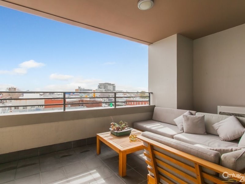 408/28-38 Smart Street, Charlestown NSW 2290