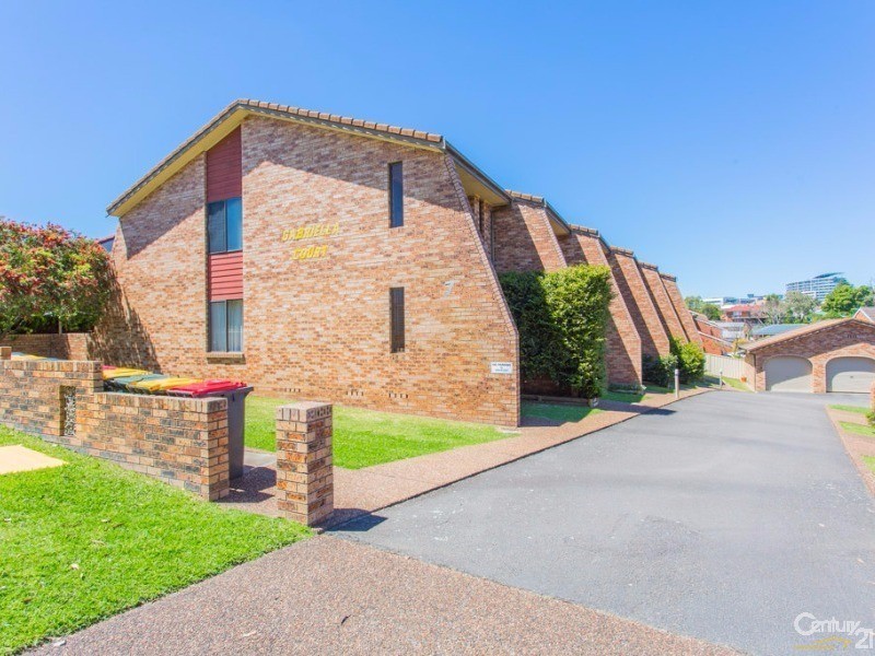 1/7 Hutton Street, Charlestown NSW 2290