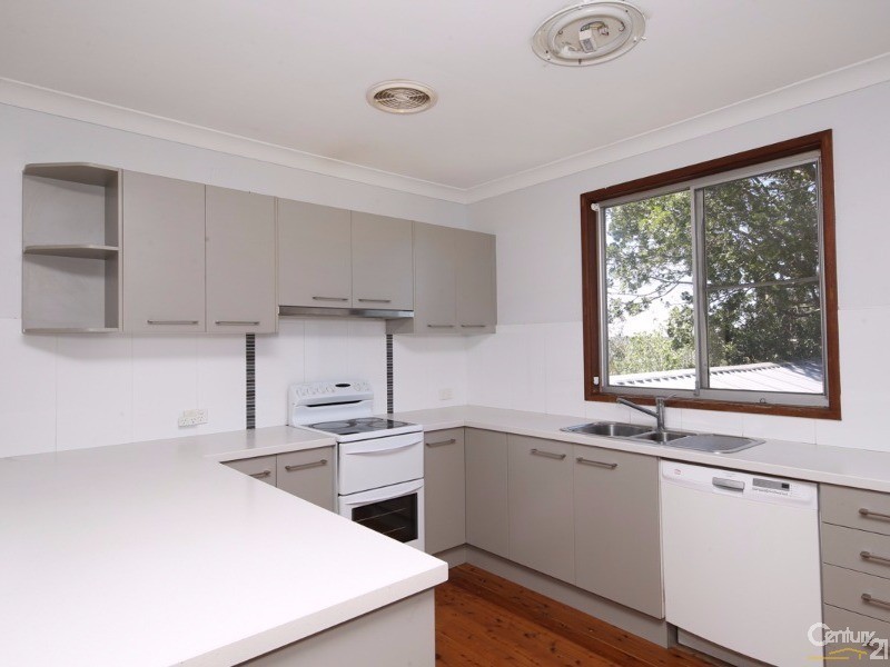 28 Kenley Crescent, Macquarie Hills NSW 2285