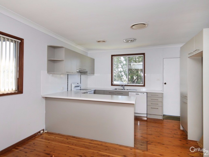 28 Kenley Crescent, Macquarie Hills NSW 2285