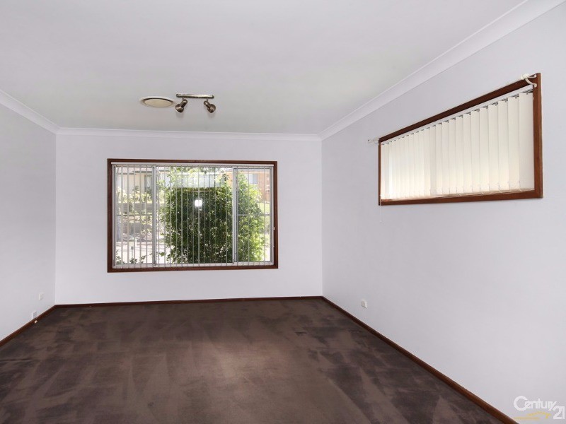 28 Kenley Crescent, Macquarie Hills NSW 2285