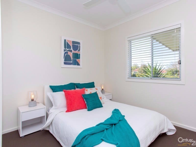 1 Eighth Street, Speers Point NSW 2284