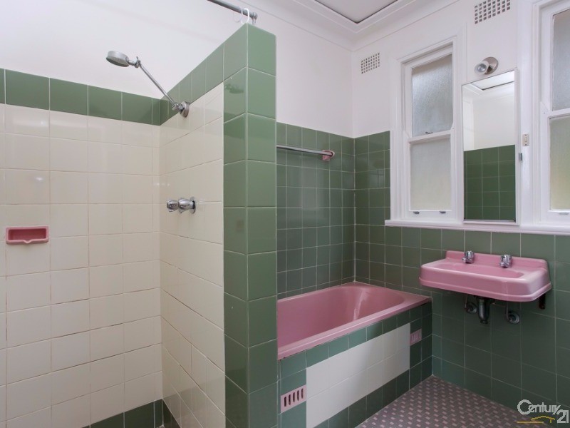 17 Valaud Crescent, Highfields NSW 2289