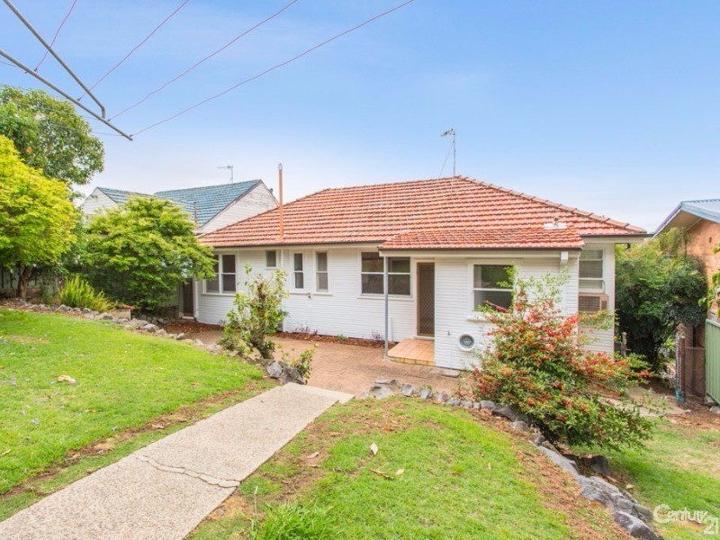 17 Valaud Crescent, Highfields NSW 2289