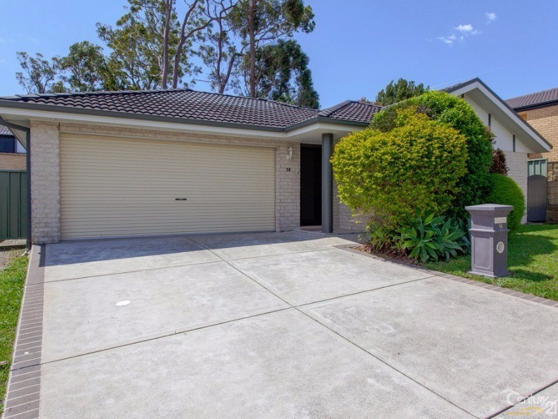 14 Hanover Road, Cameron Park NSW 2285