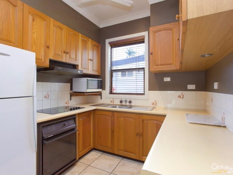 9 Burnett Street, Mayfield West NSW 2304