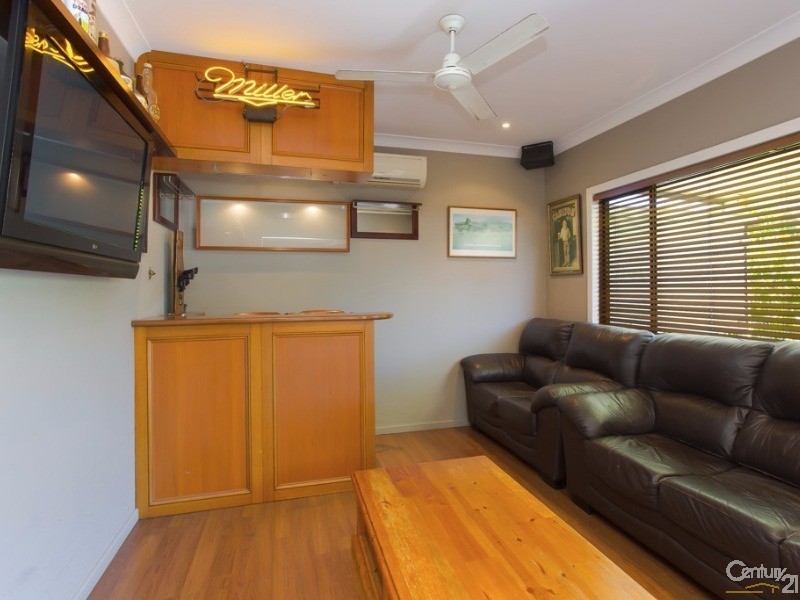 9 Burnett Street, Mayfield West NSW 2304