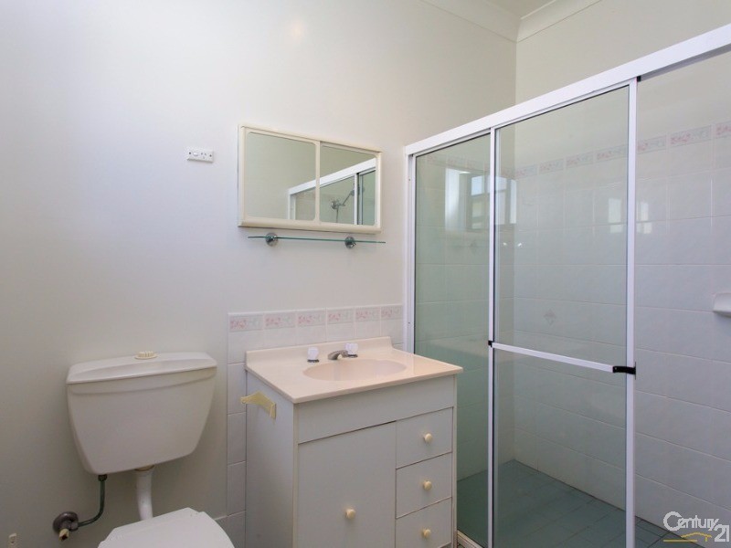 9 Burnett Street, Mayfield West NSW 2304