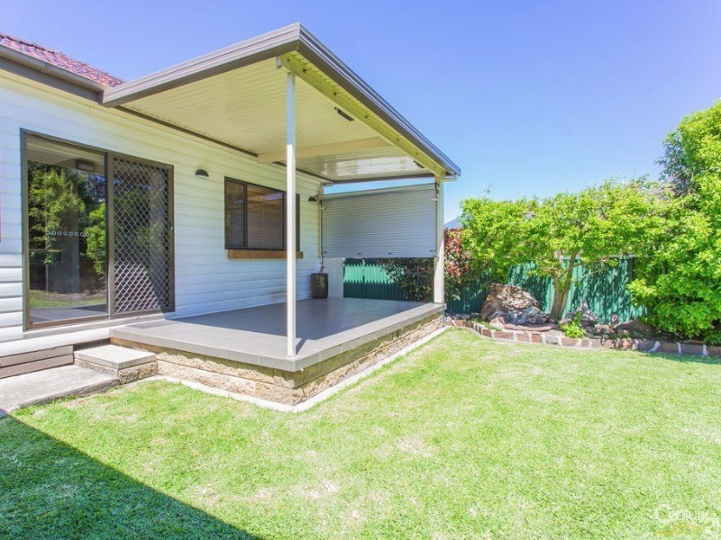 9 Burnett Street, Mayfield West NSW 2304