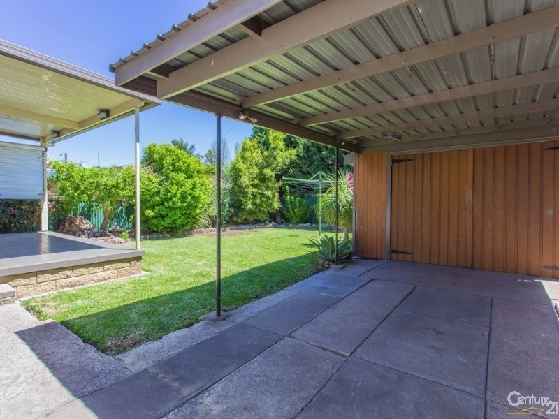 9 Burnett Street, Mayfield West NSW 2304