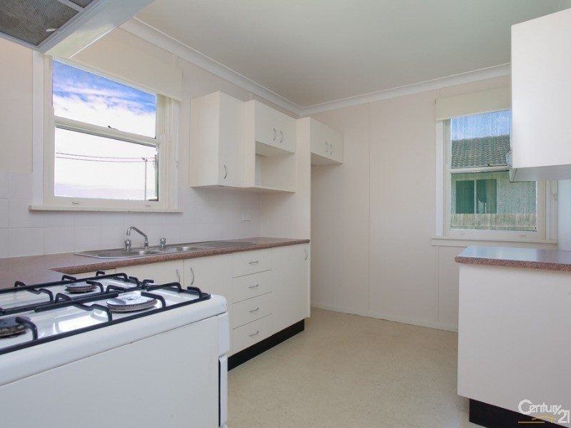 14 Redwood Place, Gateshead NSW 2290