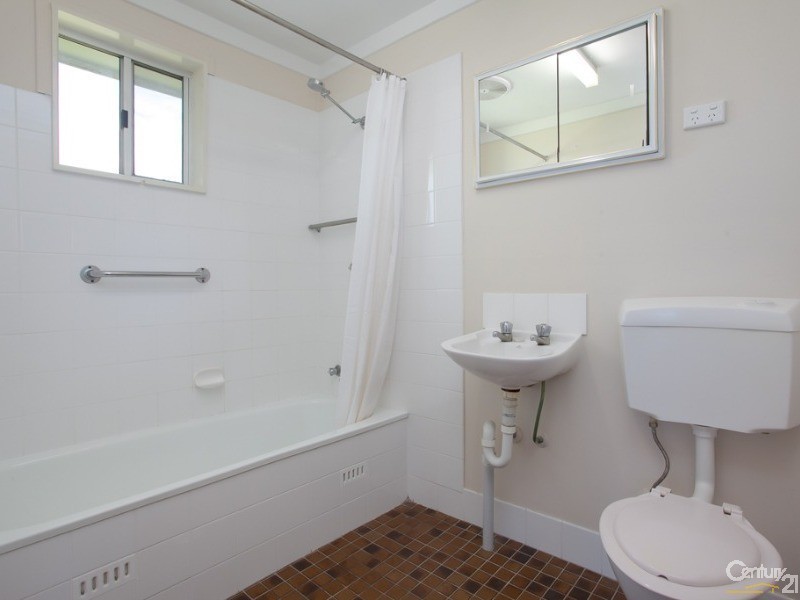 14 Redwood Place, Gateshead NSW 2290