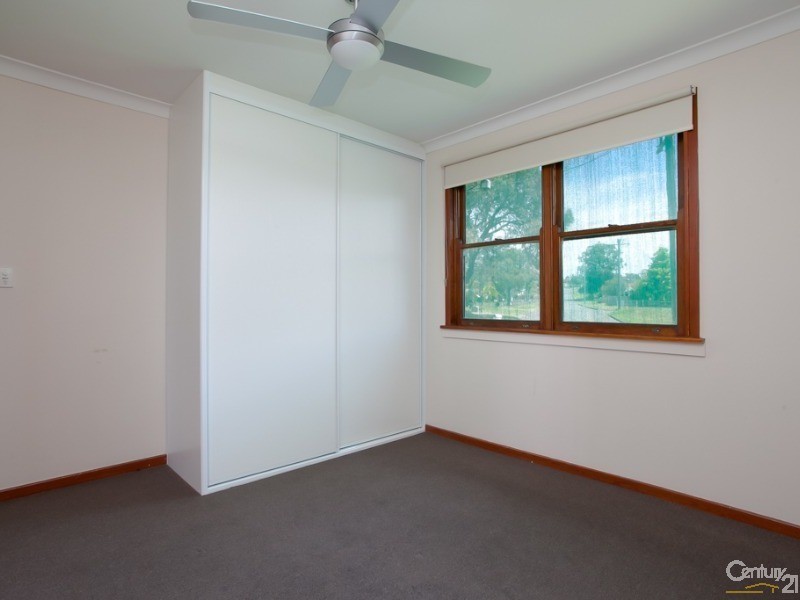 14 Redwood Place, Gateshead NSW 2290