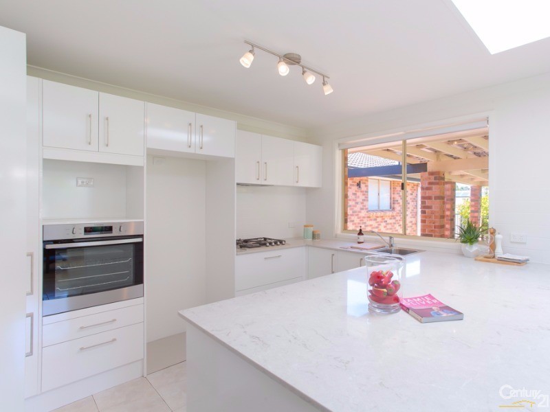 37 Parklea Avenue, Croudace Bay NSW 2280