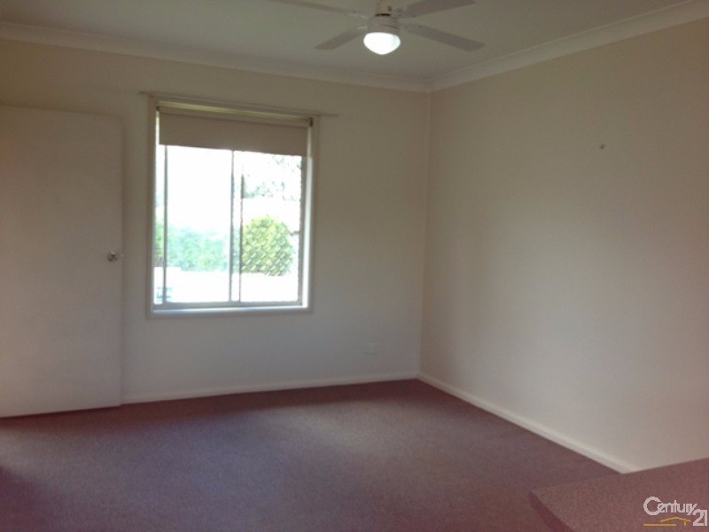 2/6 Clare Street, Glendale NSW 2285