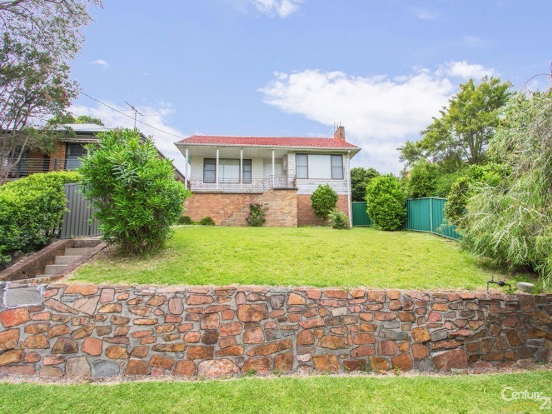 11 Garden Grove Parade, Adamstown Heights NSW 2289