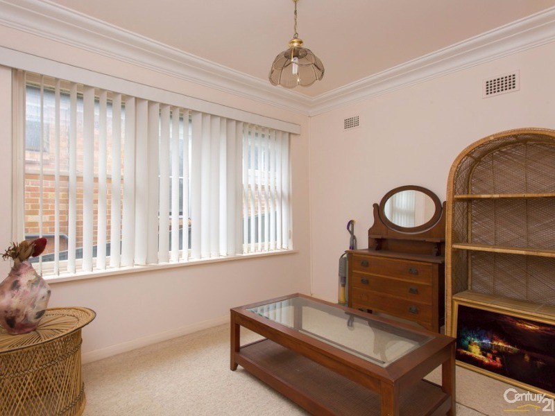 11 Garden Grove Parade, Adamstown Heights NSW 2289