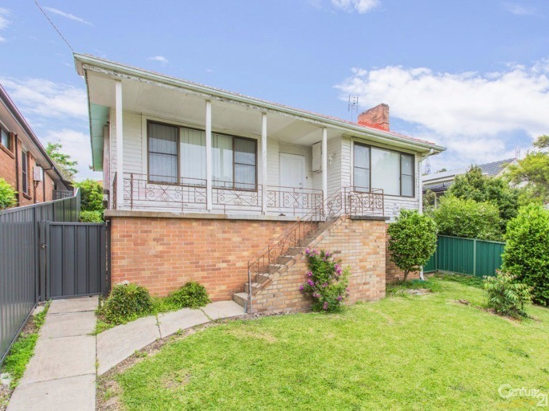 11 Garden Grove Parade, Adamstown Heights NSW 2289